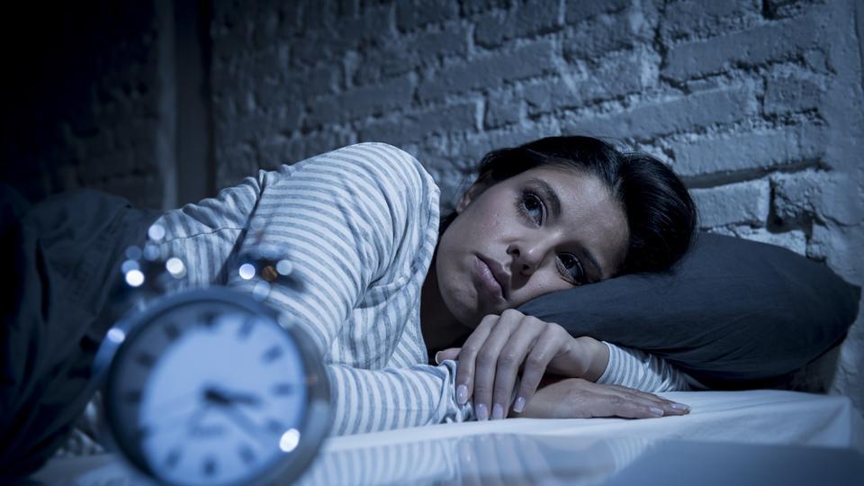 Treat Insomnia with hypnosis